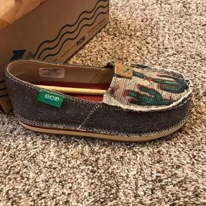 Twisted X Cactus Print Girls Loafer slip on shoes